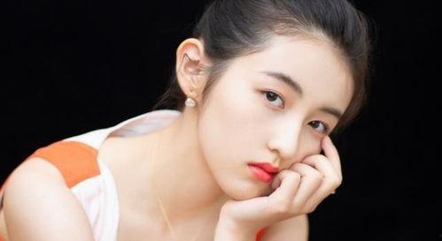 娱乐吃瓜酱法国艺术家,娱乐吃瓜酱下的艺术魅力探索